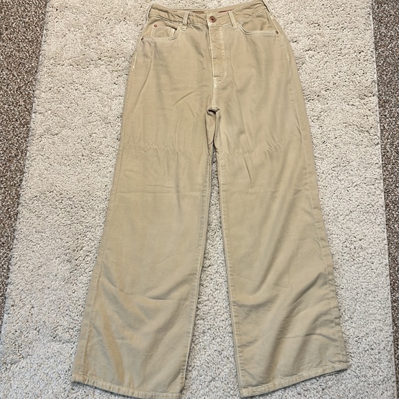 PILCRO 26 The Annie cropped wide leg pants in good preloved condition in cream - Picture 2 of 10